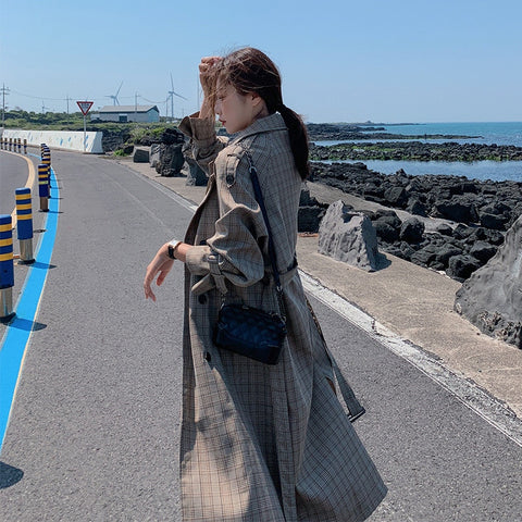 2020 NEW Fashion Spring Autumn Long Trench Coats Women's Clothing vintage Long Sleeve Plaid Windbreaker With belt Overcoat XA142