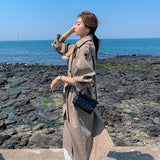 2020 NEW Fashion Spring Autumn Long Trench Coats Women's Clothing vintage Long Sleeve Plaid Windbreaker With belt Overcoat XA142